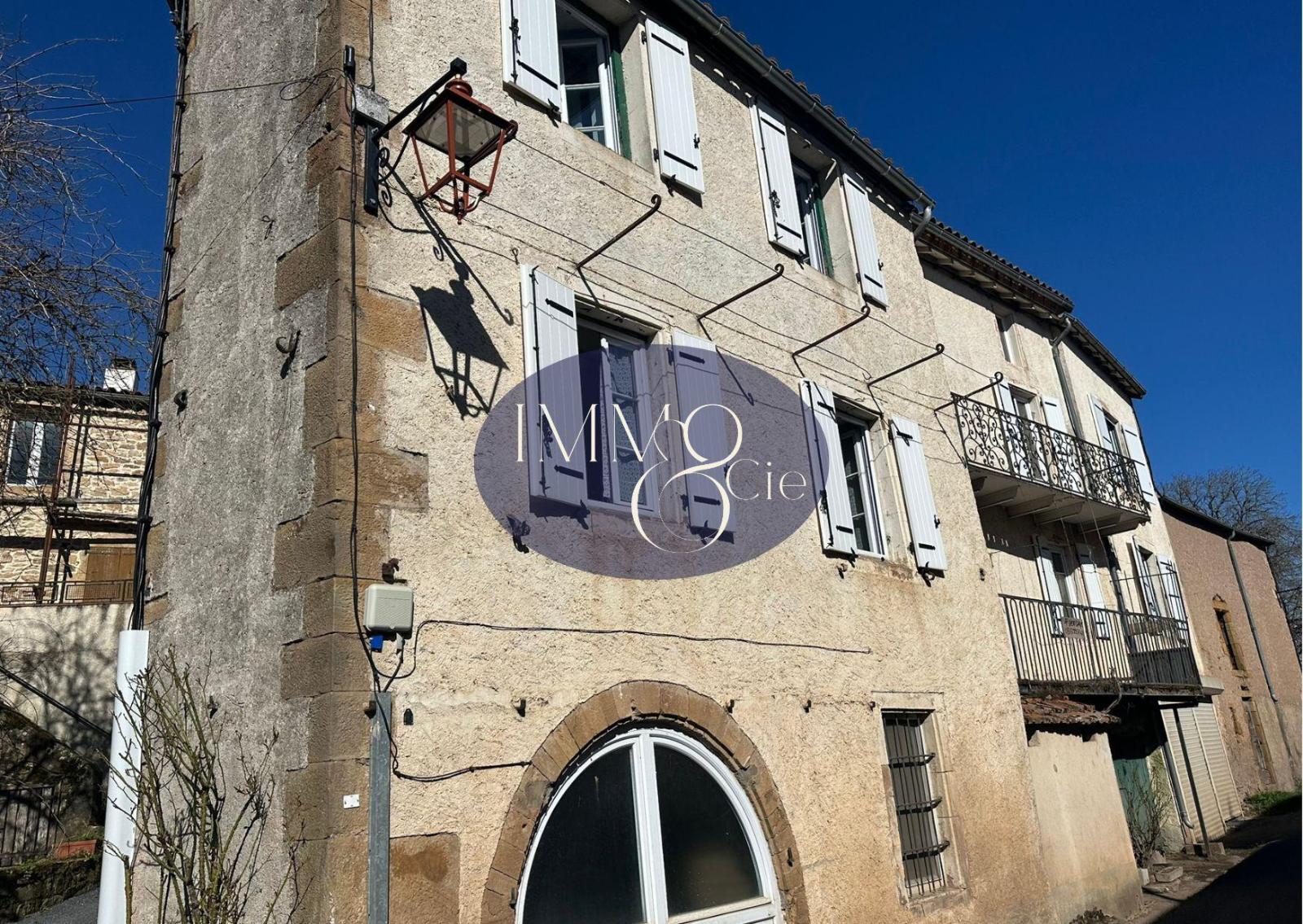 maison 13 pièces - POUSTHOMY